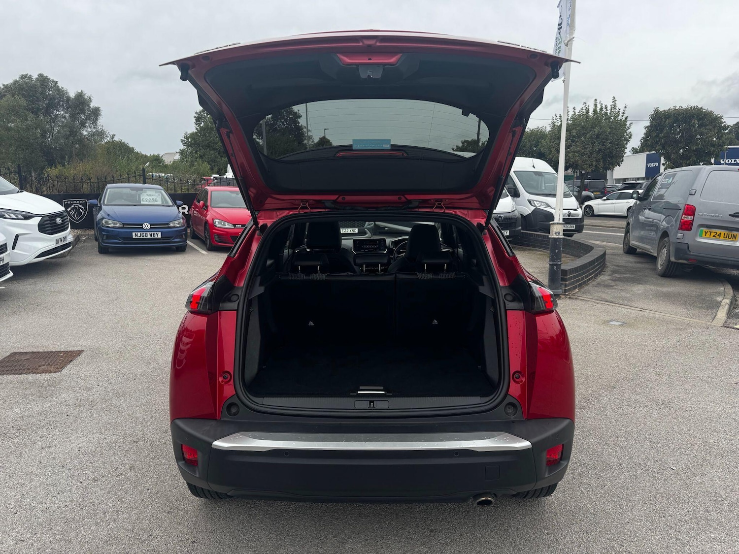 Used Peugeot 2008 for sale - 76485990: Photo 10