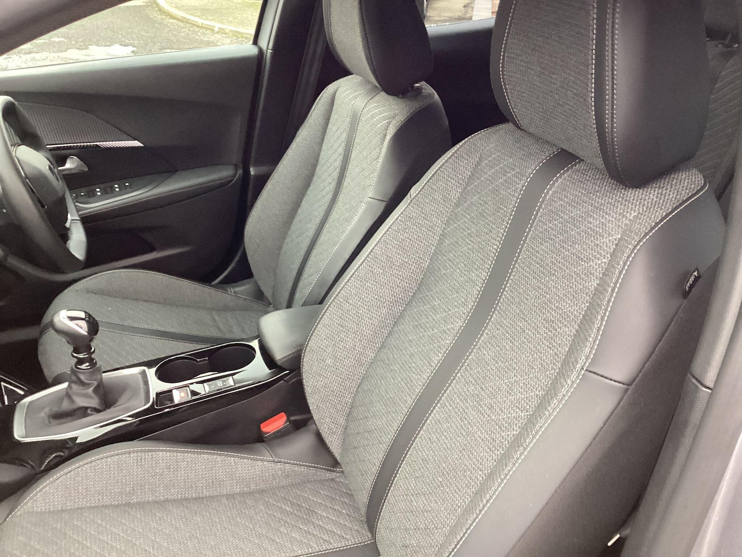 Used Peugeot 2008 2024 for sale - 77612715: Photo 23