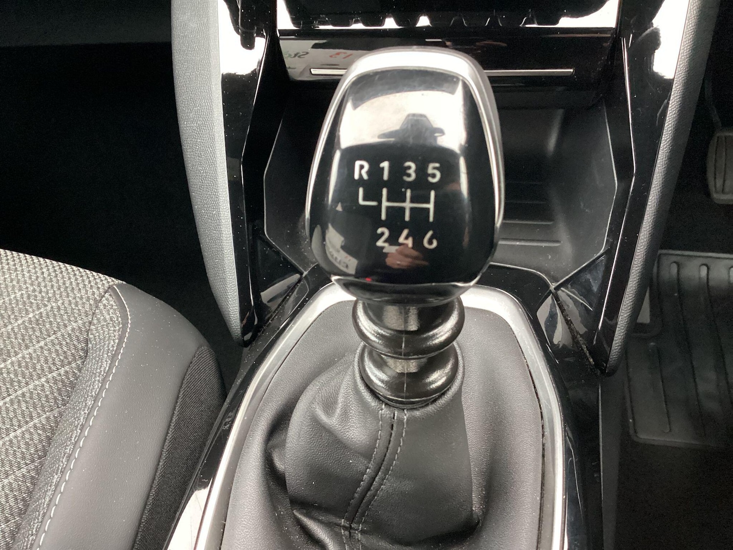 Used Peugeot 2008 2024 for sale - 77612715: Photo 41