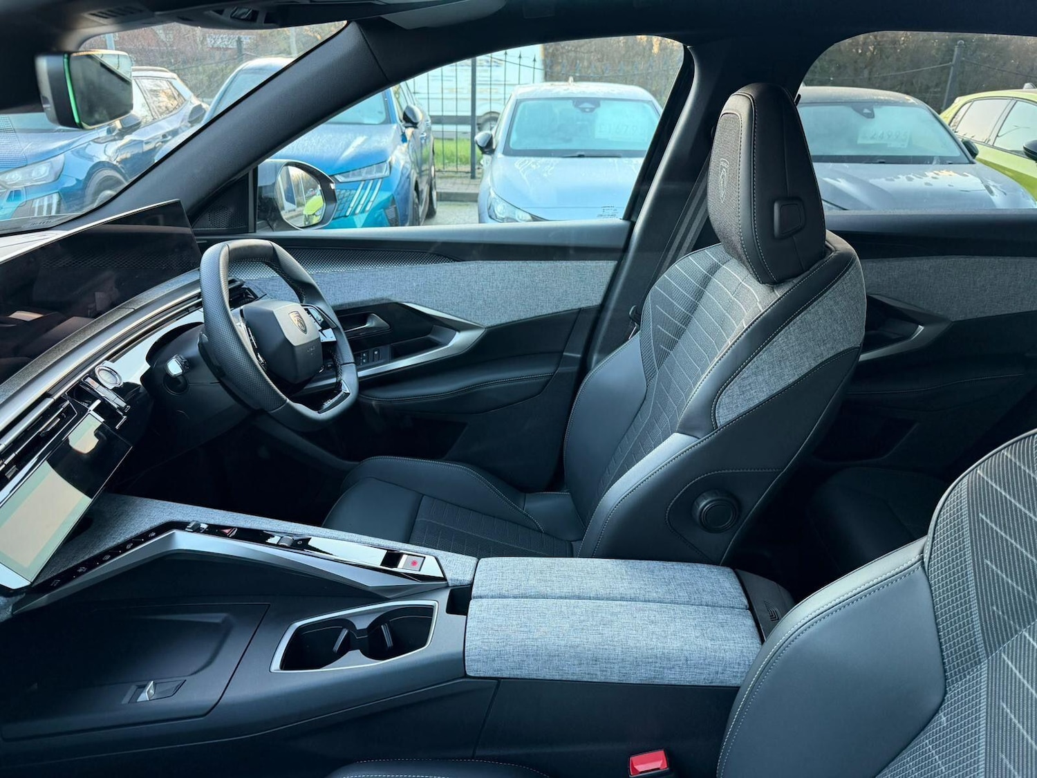 Used Peugeot 3008 2025 for sale - 76936071: Photo 14