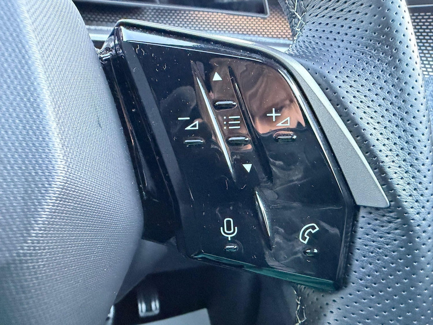 Used Peugeot 3008 2025 for sale - 76936071: Photo 39