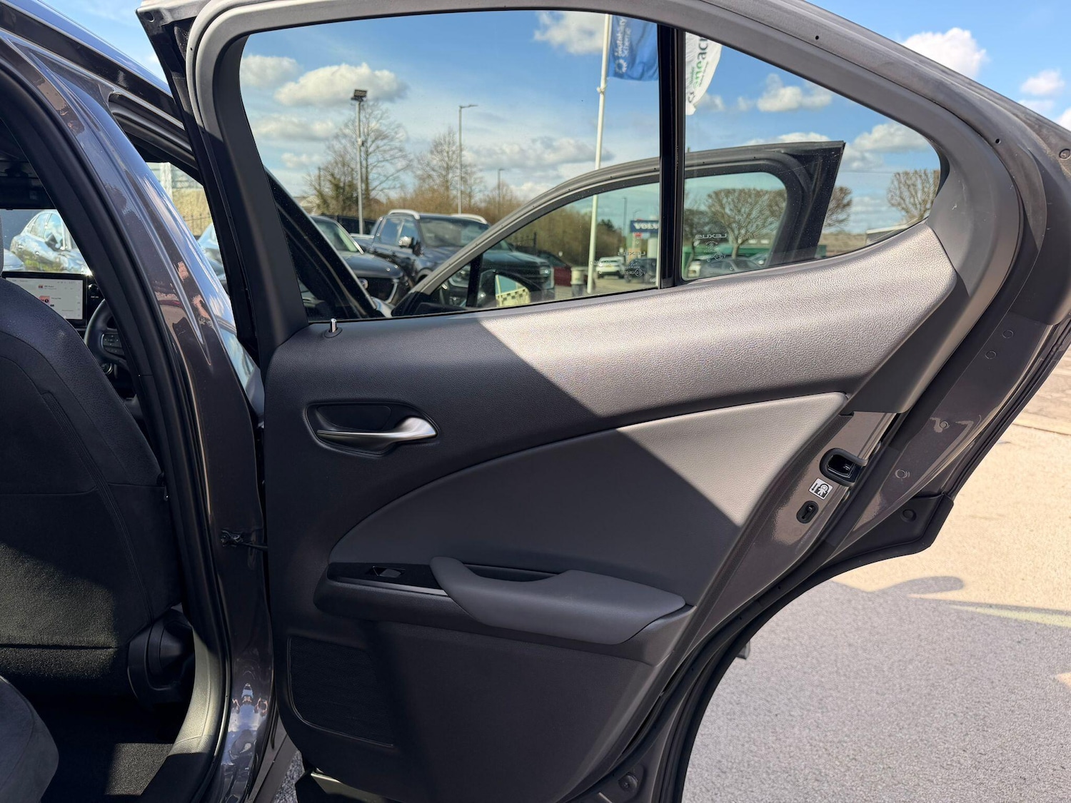 Used Lexus UX 2023 for sale - 78147930: Photo 22