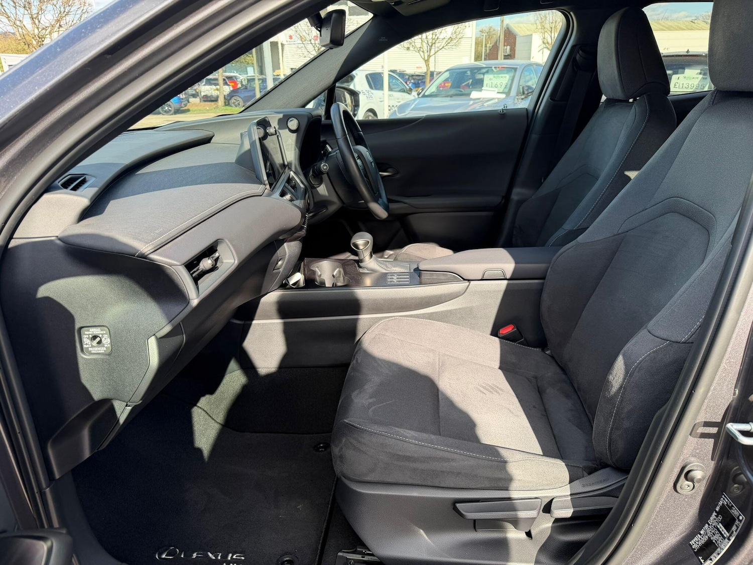 Used Lexus UX 2023 for sale - 78147930: Photo 34