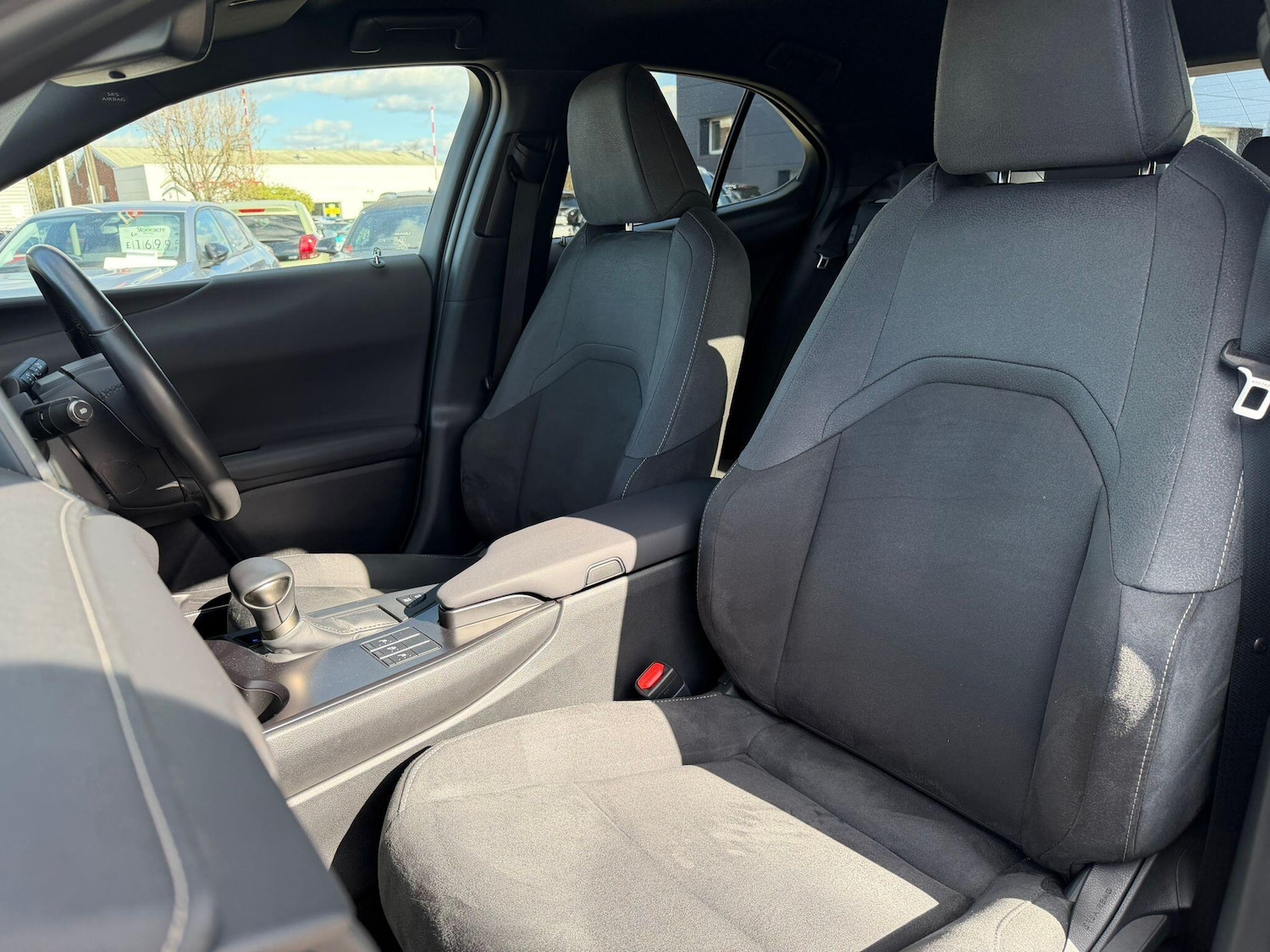 Used Lexus UX 2023 for sale - 78147930: Photo 36