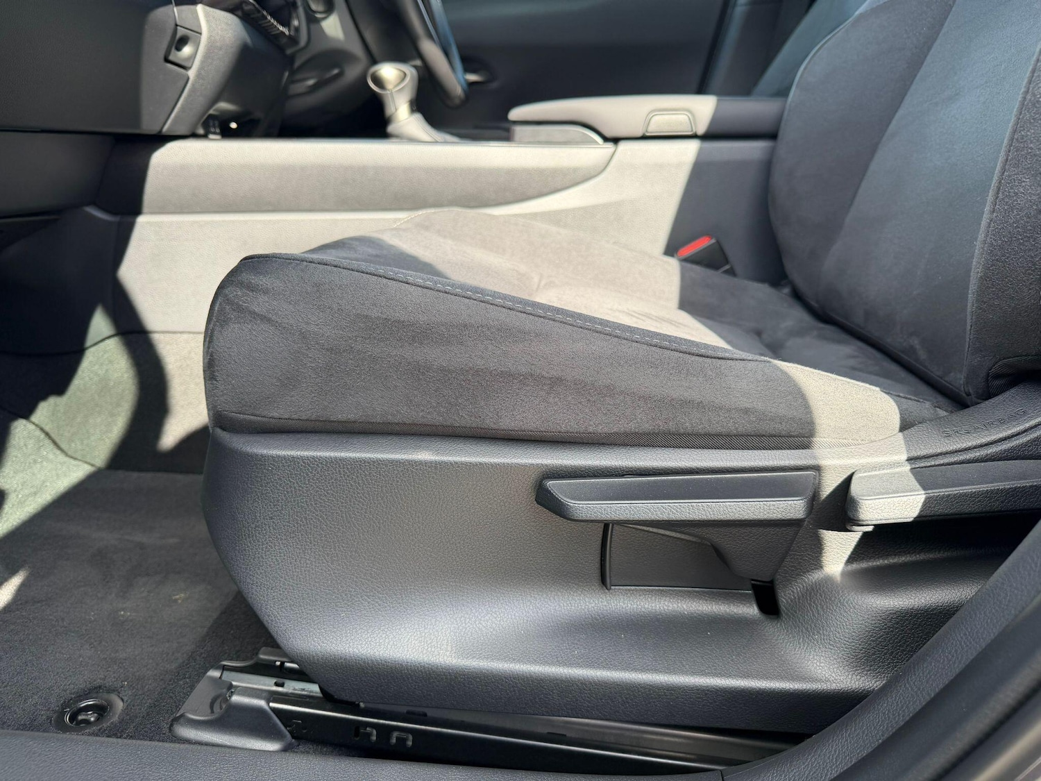 Used Lexus UX 2023 for sale - 78147930: Photo 37