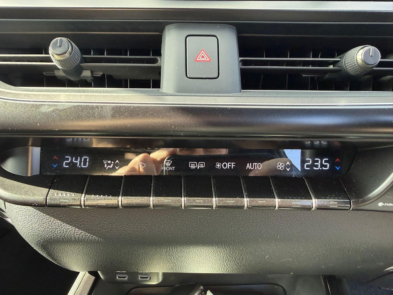 Used Lexus UX 2023 for sale - 78147930: Photo 52