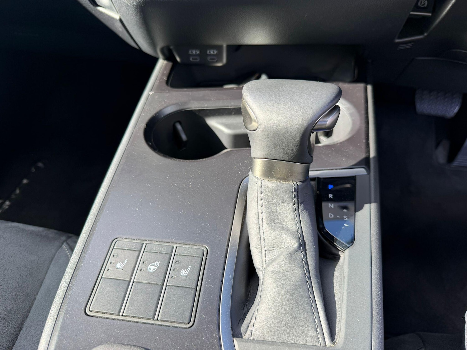 Used Lexus UX 2023 for sale - 78147930: Photo 56