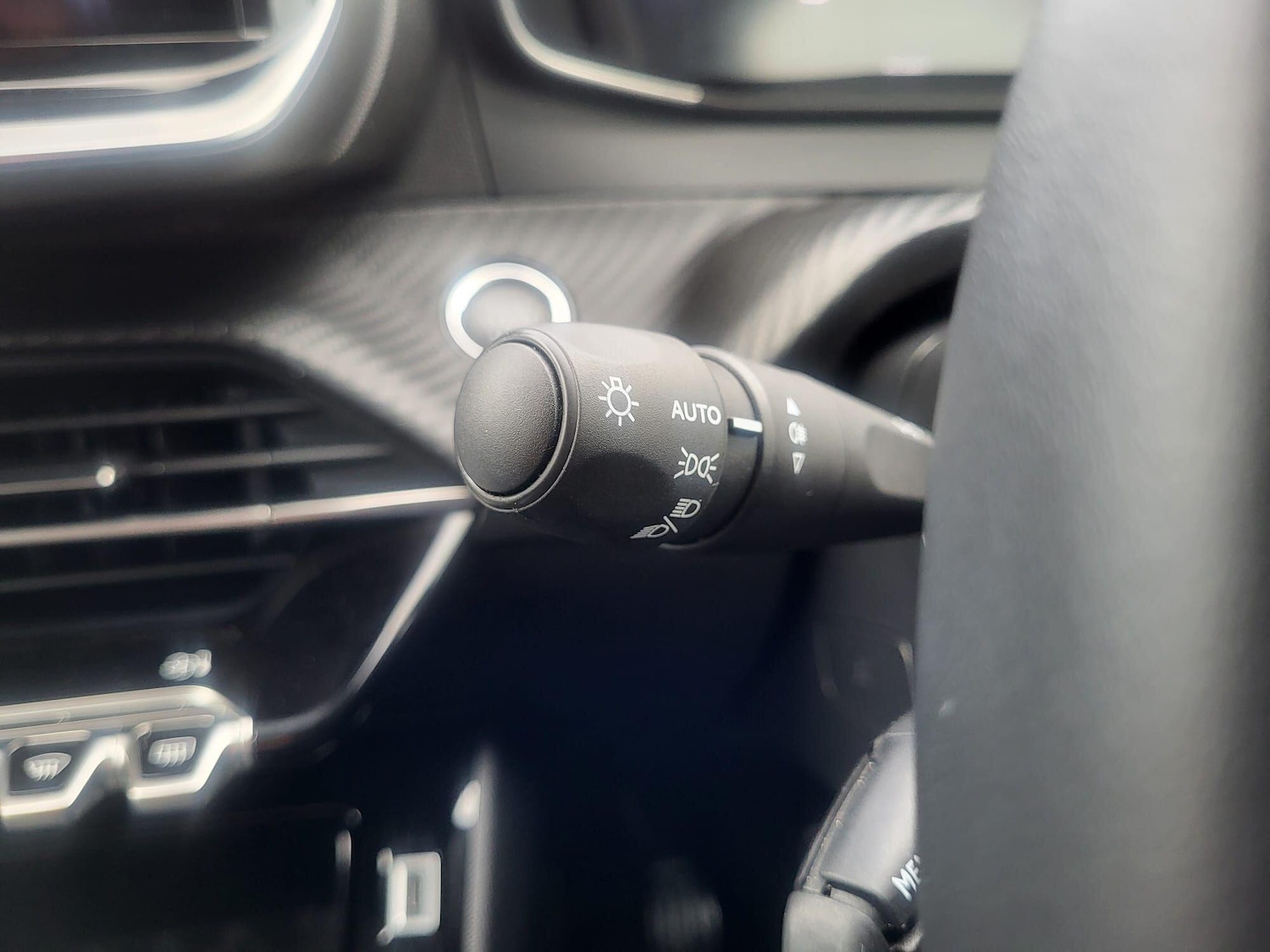 Used Peugeot 208 2025 for sale - 78148319: Photo 28