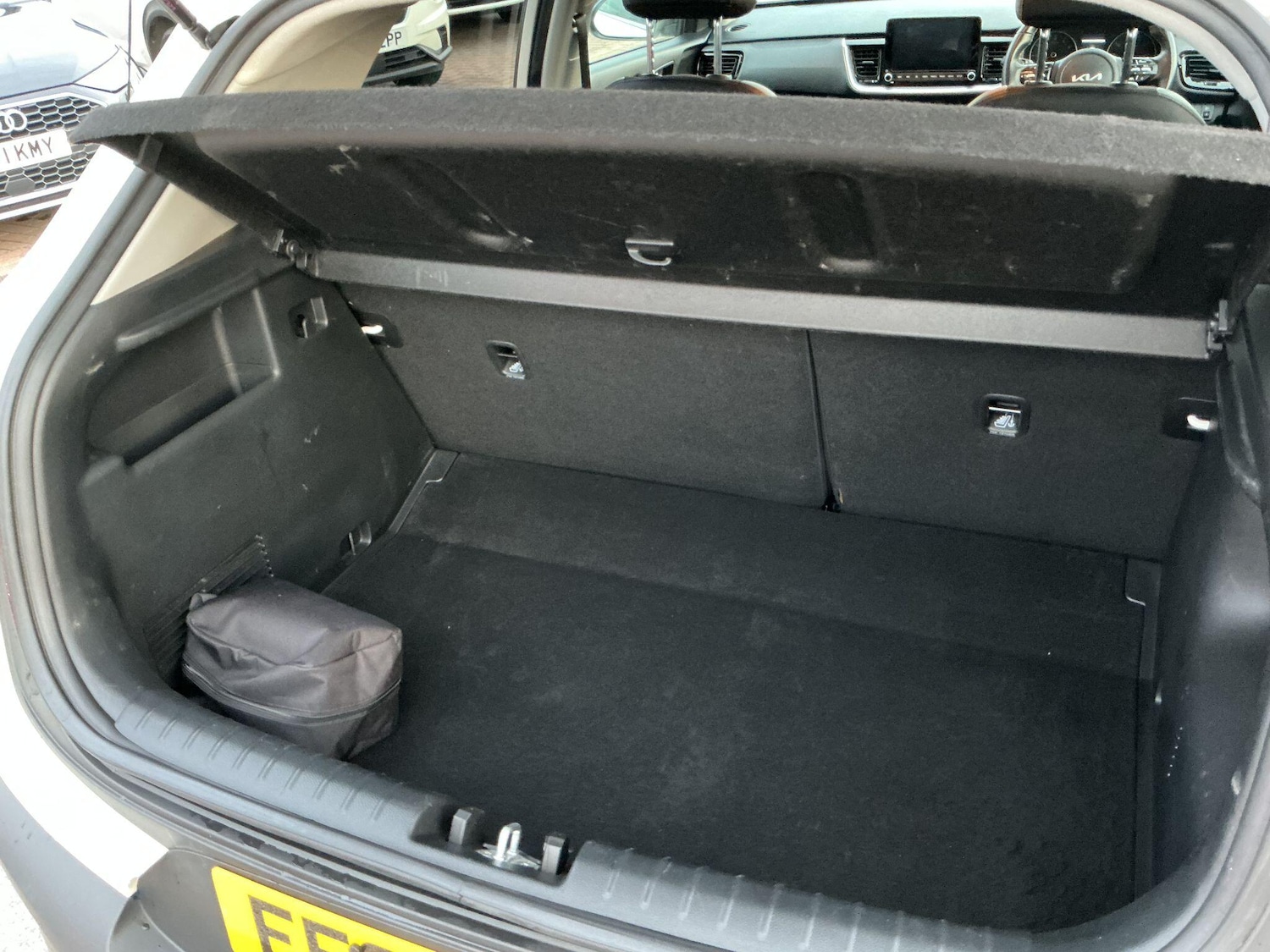 Used Kia Stonic 2022 for sale - 77377388: Photo 20