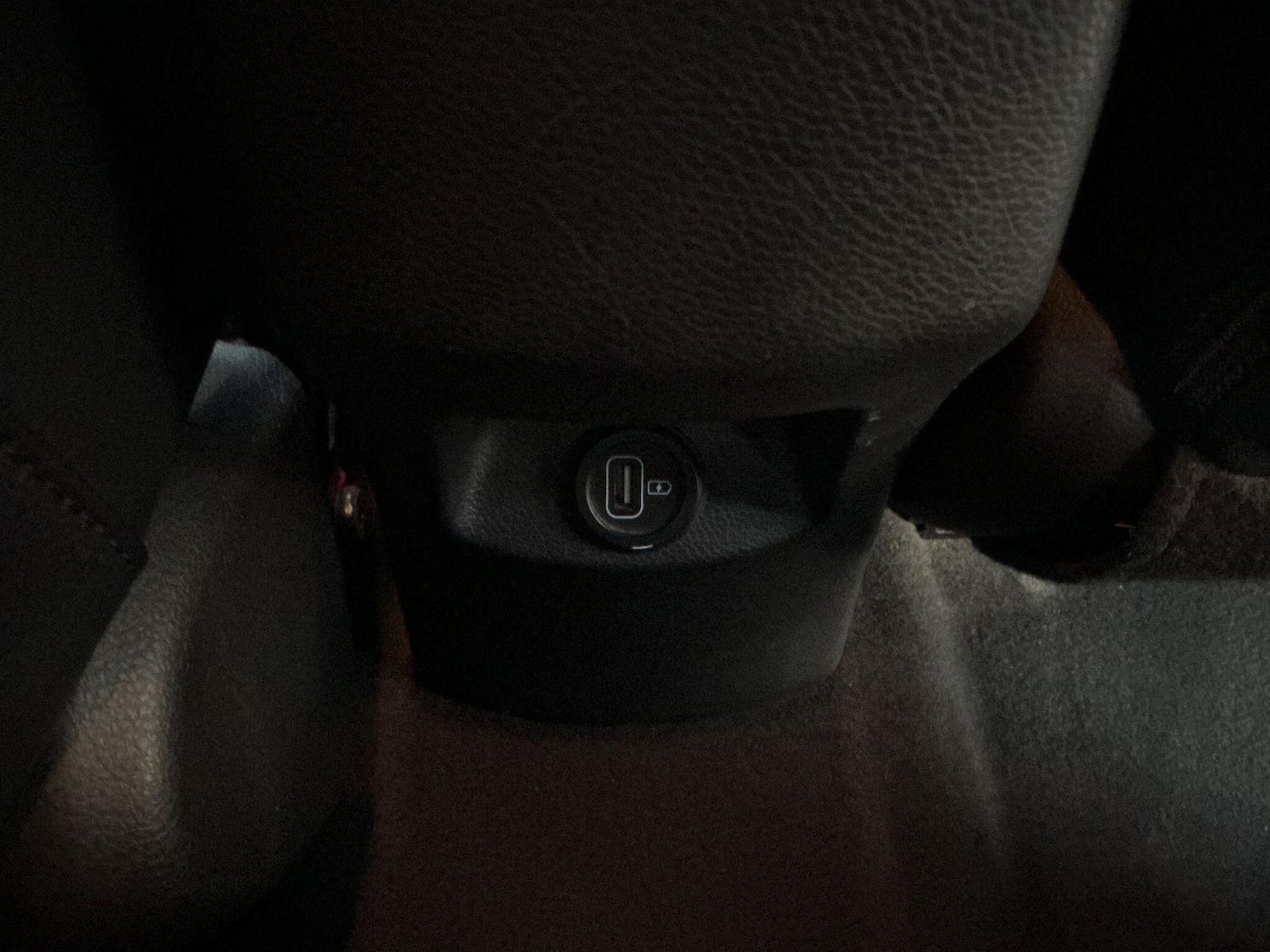 Used Kia Stonic 2022 for sale - 77377388: Photo 36