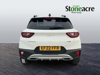 Used Kia Stonic 2022 for sale - 77377388: Photo