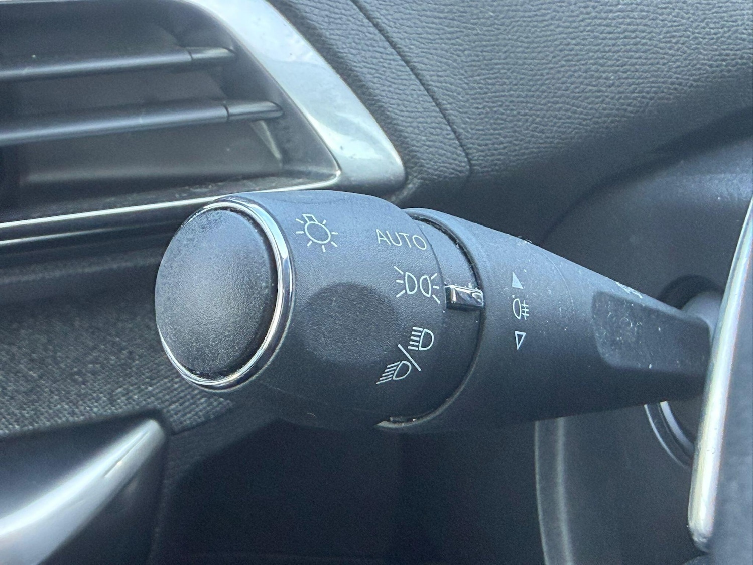 Used Peugeot 3008 2022 for sale - 78184724: Photo 40