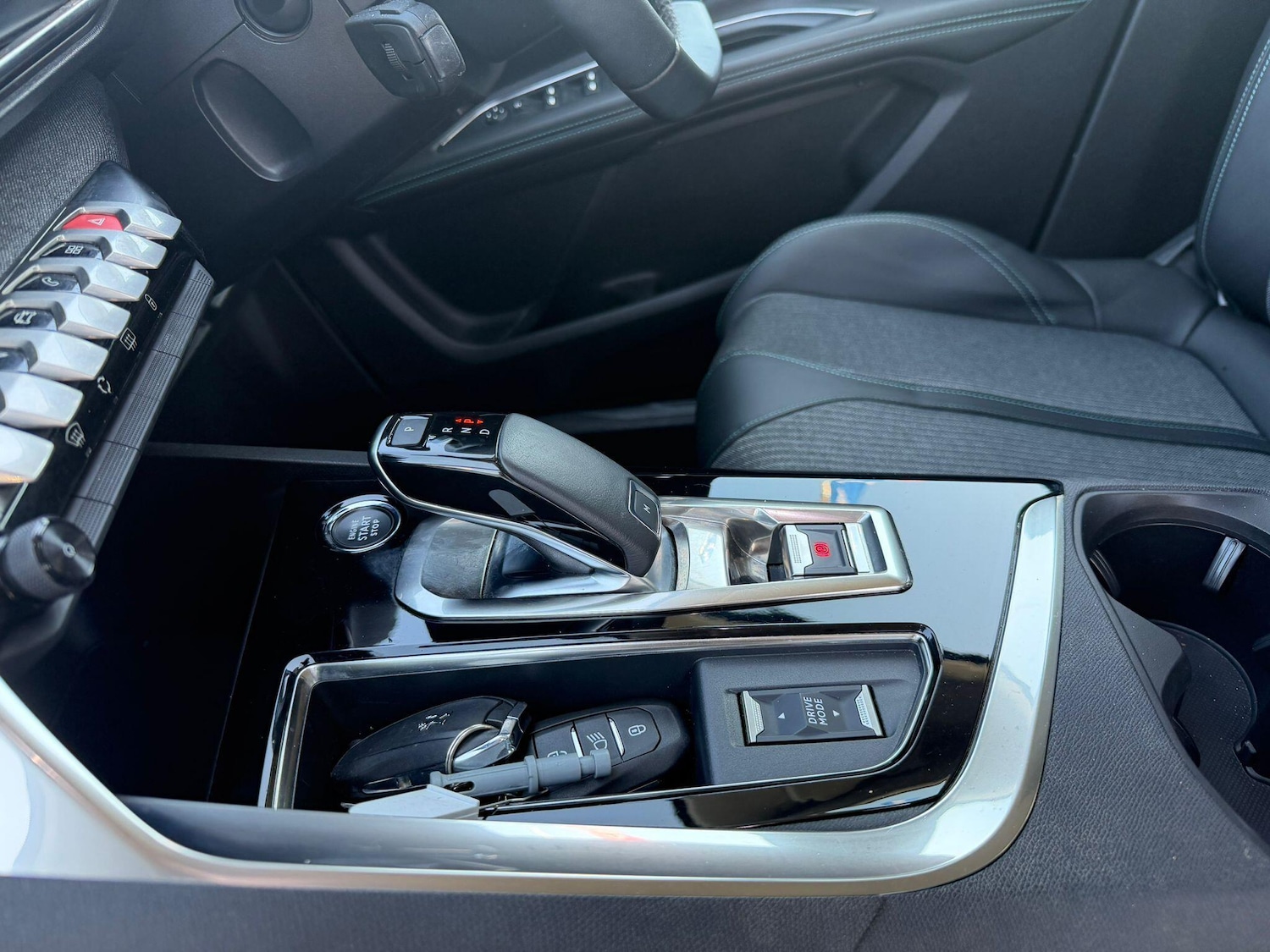 Used Peugeot 3008 2022 for sale - 78184724: Photo 60