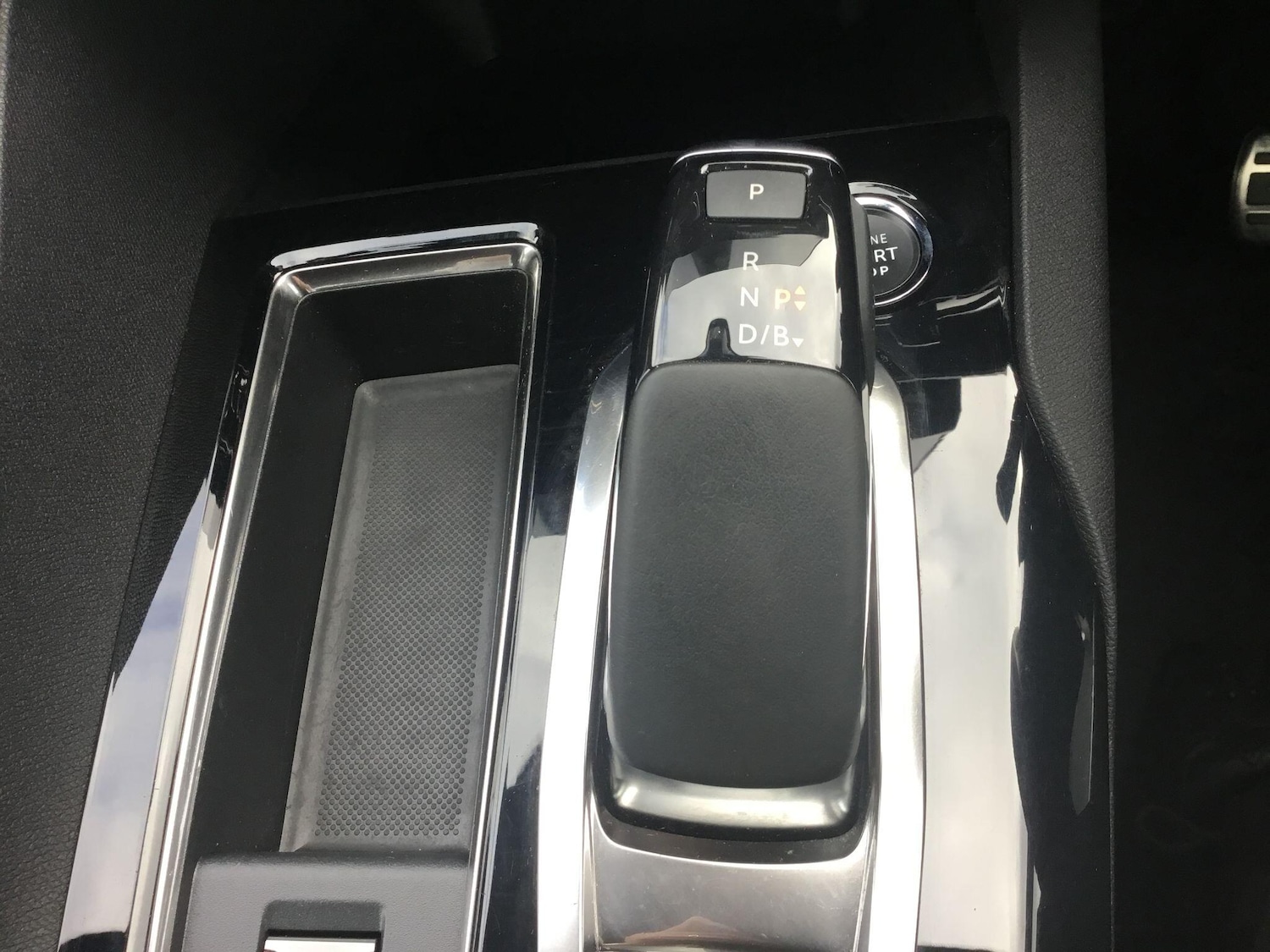 Used Peugeot 3008 2022 for sale - 76408437: Photo 24