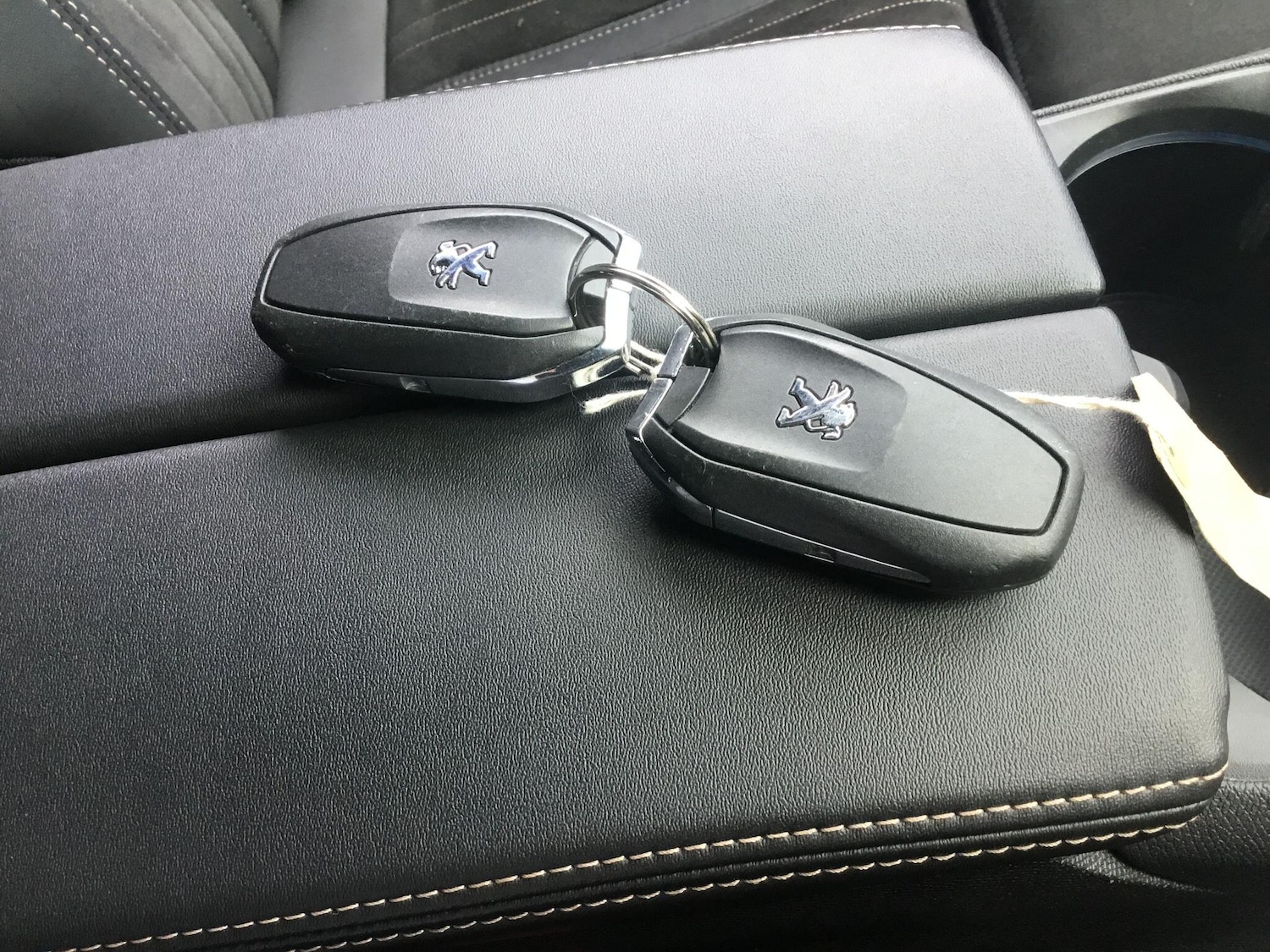 Used Peugeot 3008 2022 for sale - 76408437: Photo 30