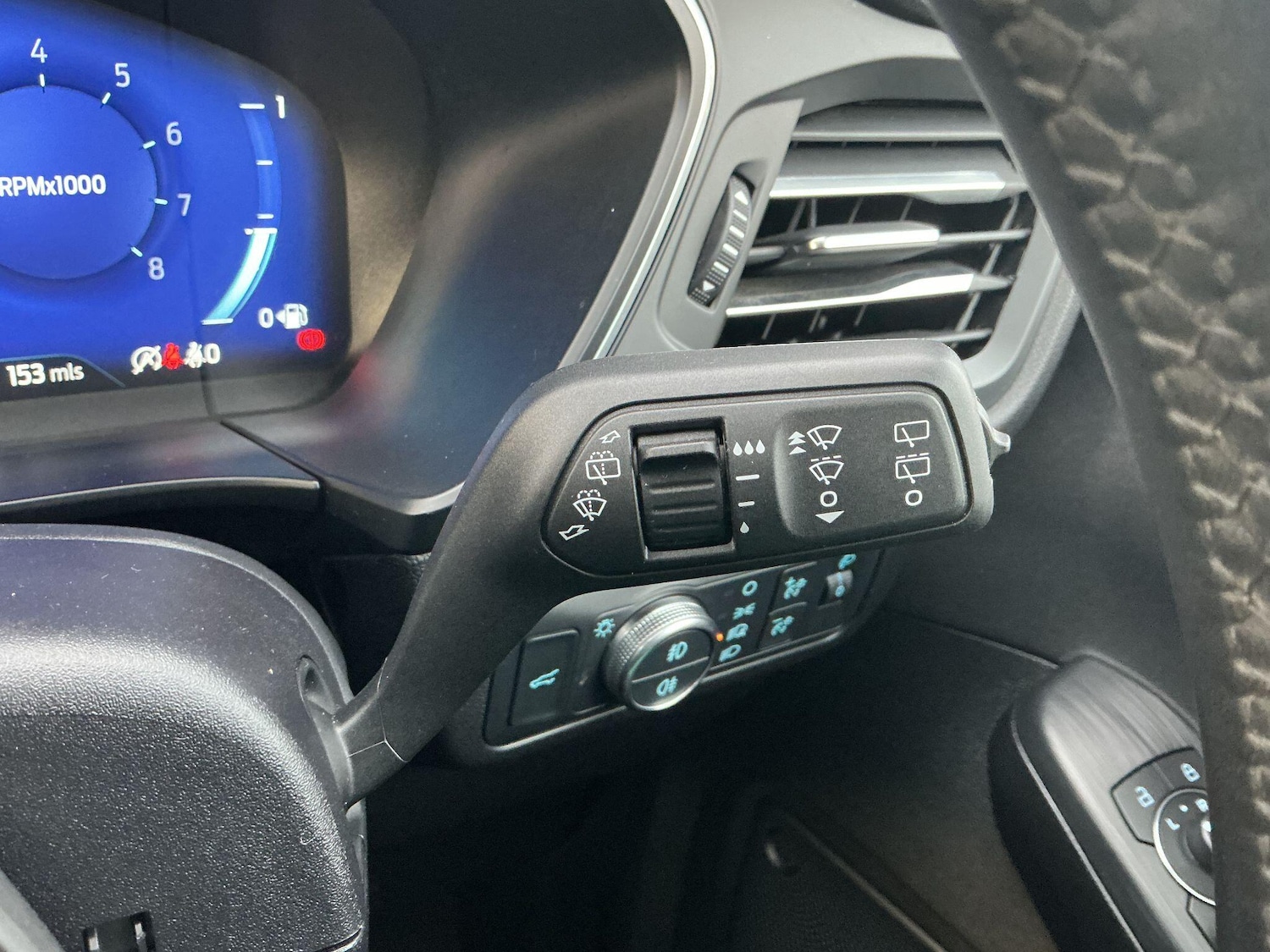 Used Ford Kuga for sale - 77191123: Photo 31