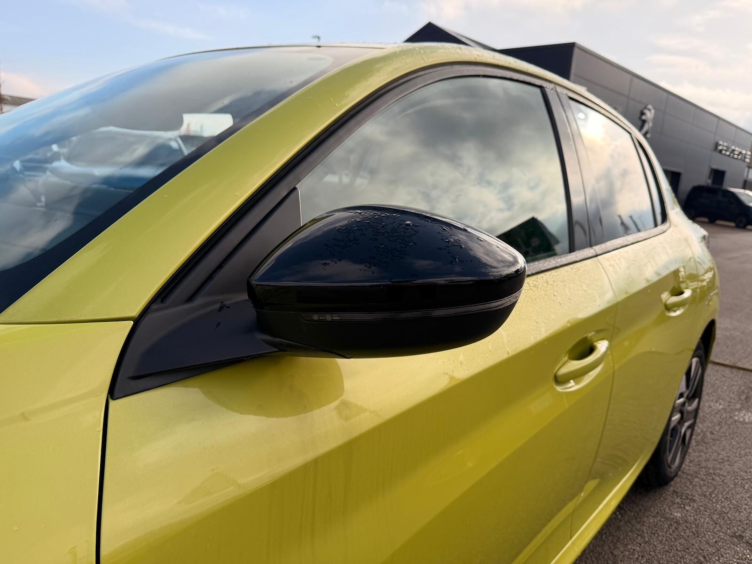 Used Peugeot 208 2025 for sale - 77737386: Photo 15