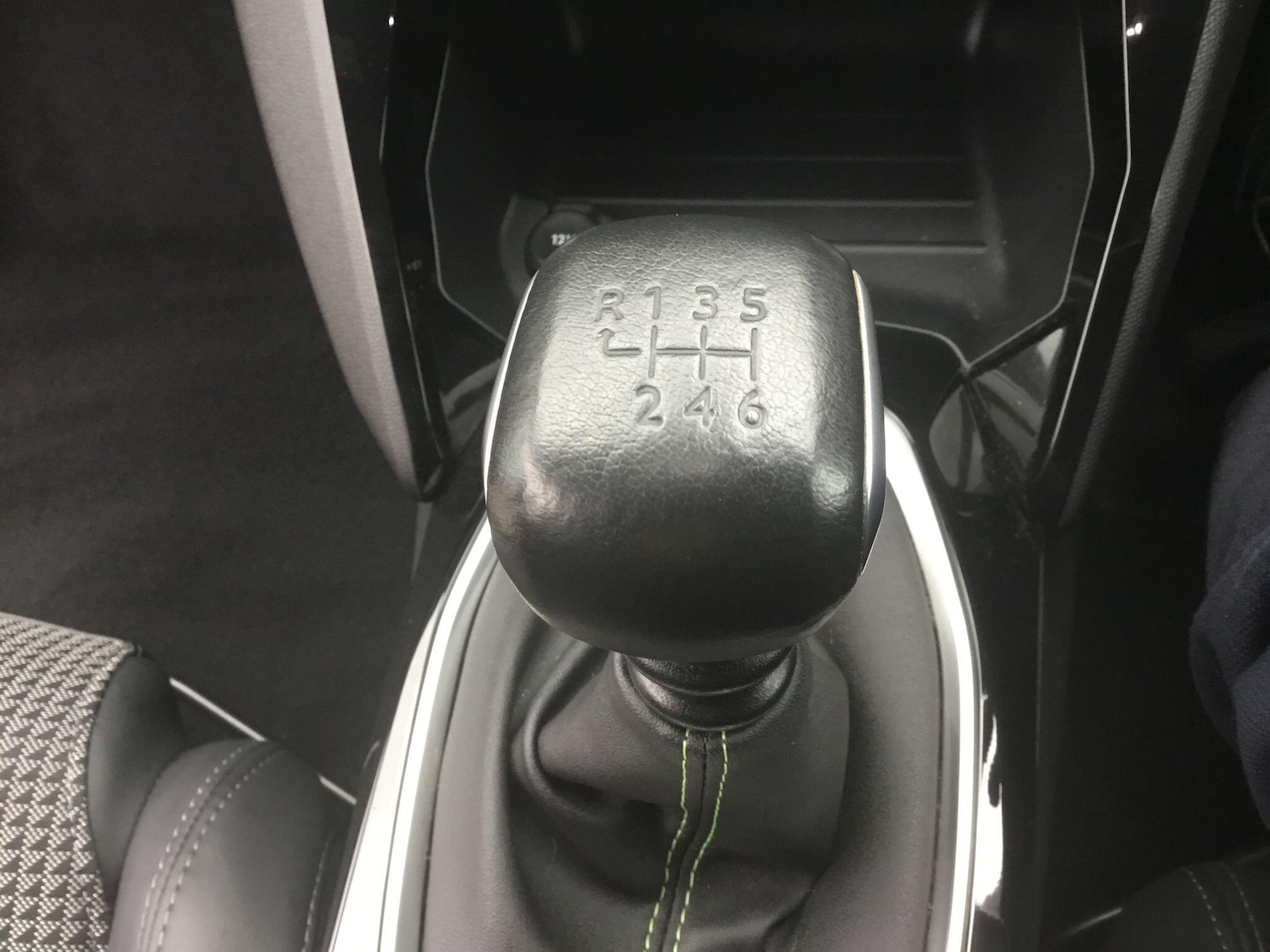 Used Peugeot 208 2022 for sale - 77098178: Photo 31