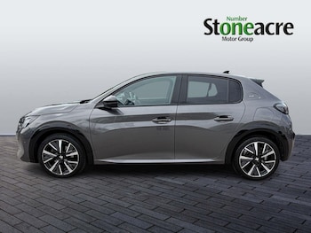 Used Peugeot 208 2022 for sale - 79236600: Photo