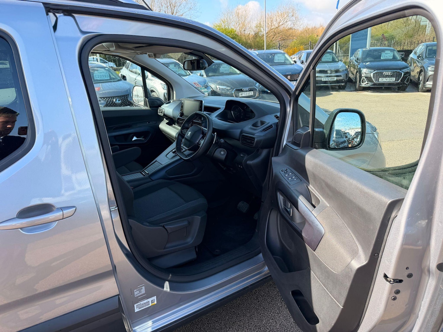 Used Peugeot Rifter 2022 for sale - 78205516: Photo 30