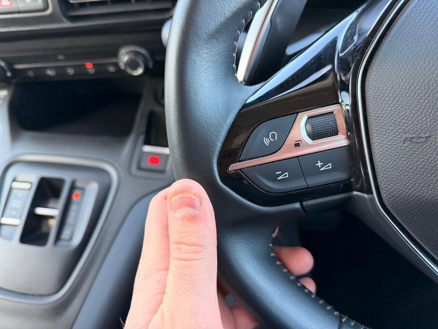 Used Peugeot Rifter 2022 for sale - 78205516: Photo 36