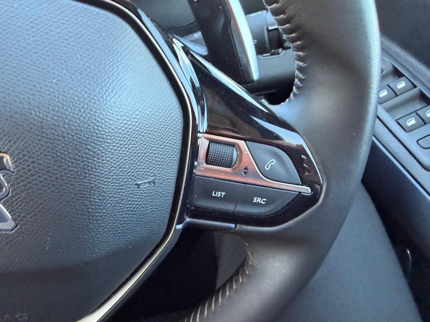 Used Peugeot Rifter 2022 for sale - 78205516: Photo 37