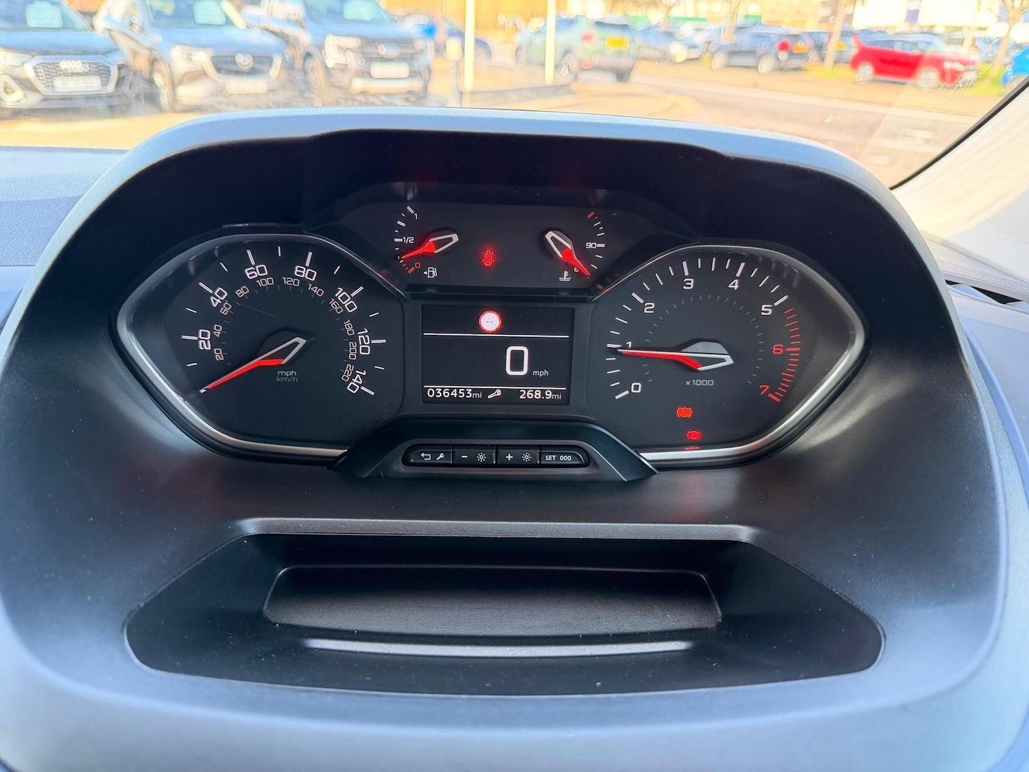 Used Peugeot Rifter 2022 for sale - 78205516: Photo 42