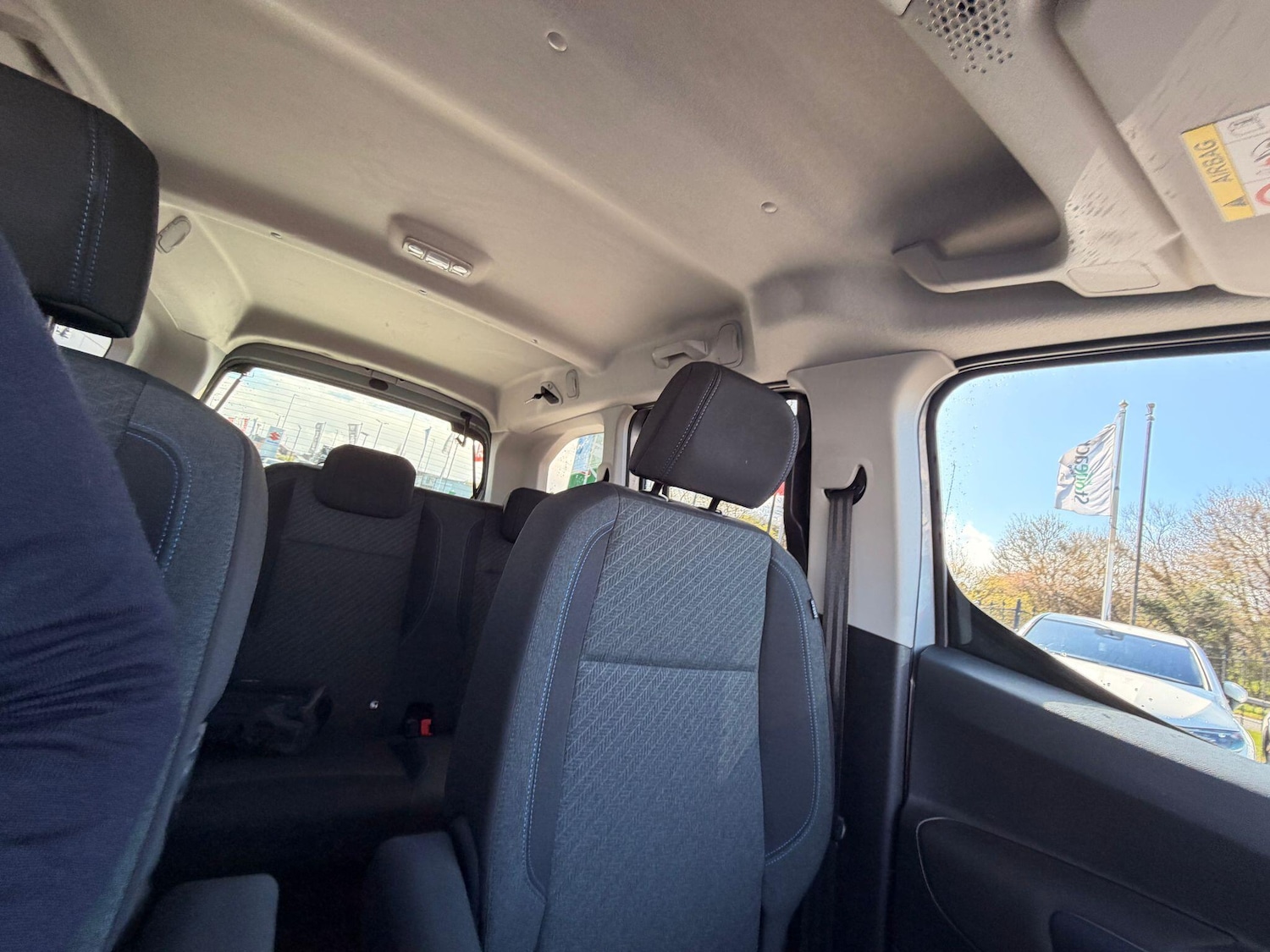 Used Peugeot Rifter 2022 for sale - 78205516: Photo 51