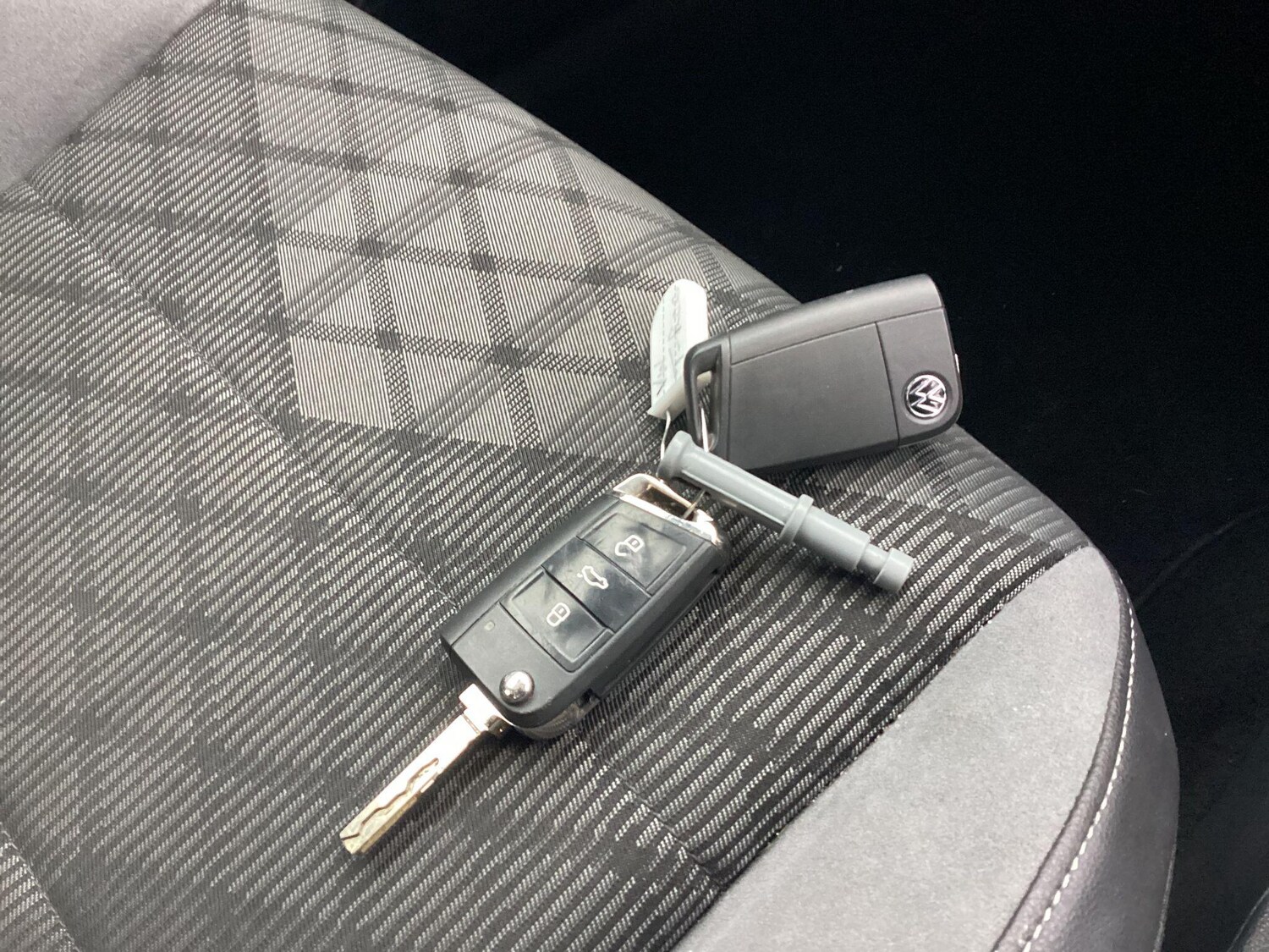 Used Volkswagen T-Roc for sale - 77883585: Photo 49