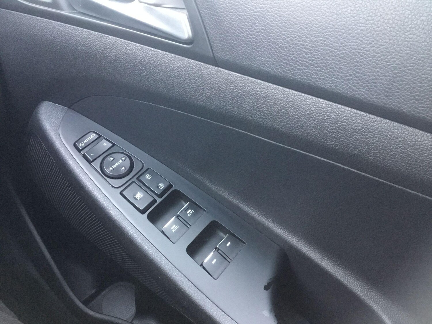 Used Hyundai TUCSON 2019 for sale - 76584018: Photo 30