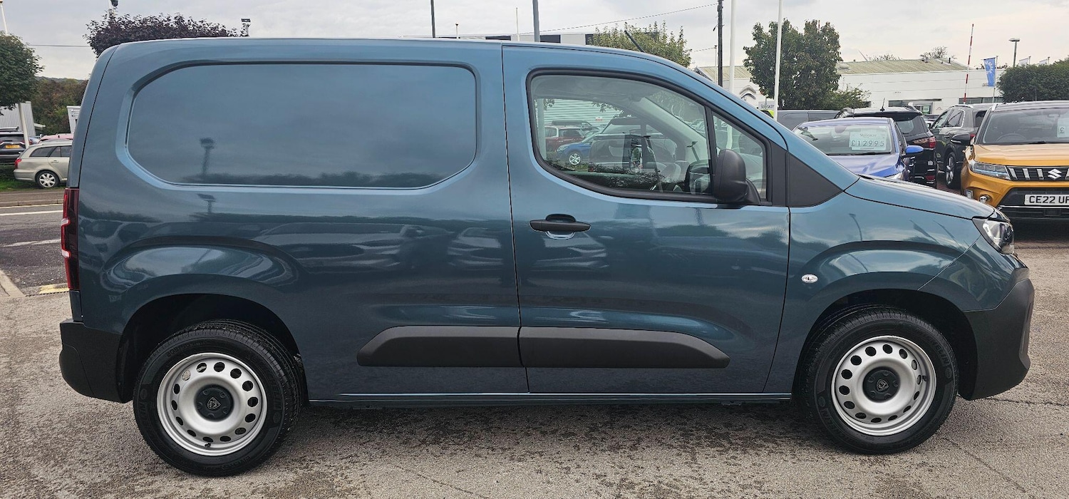 Used Peugeot Partner 2025 for sale - 76260606: Photo 2