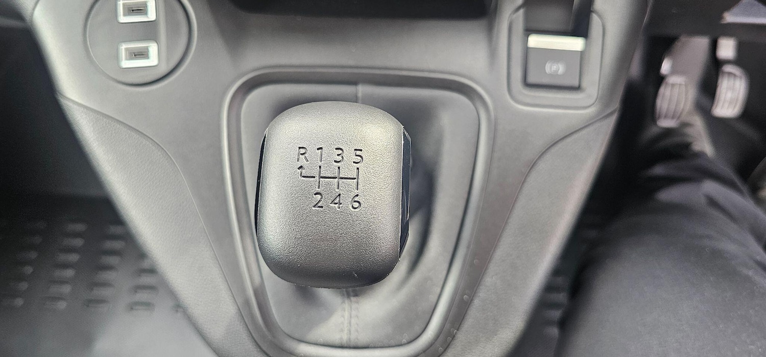 Used Peugeot Partner 2025 for sale - 76260606: Photo 26