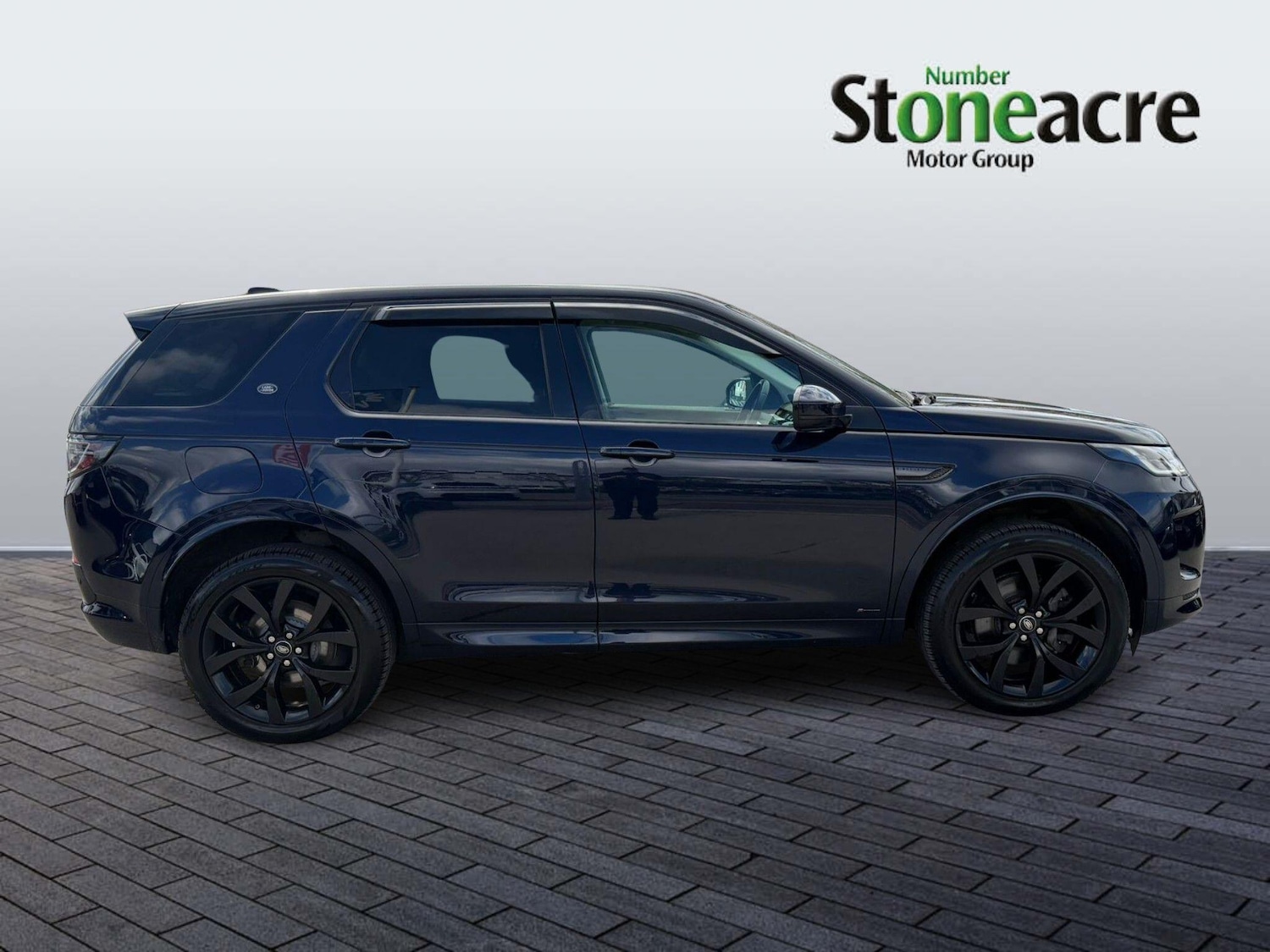 Used Land Rover Discovery Sport 2021 for sale - 78204205: Photo 2