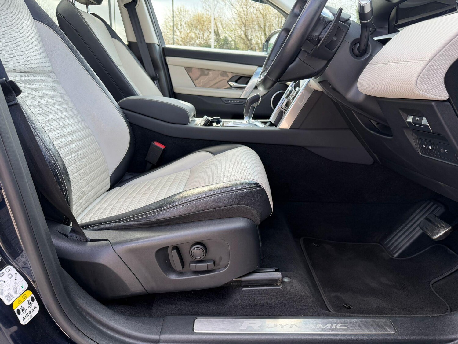 Used Land Rover Discovery Sport 2021 for sale - 78204205: Photo 21