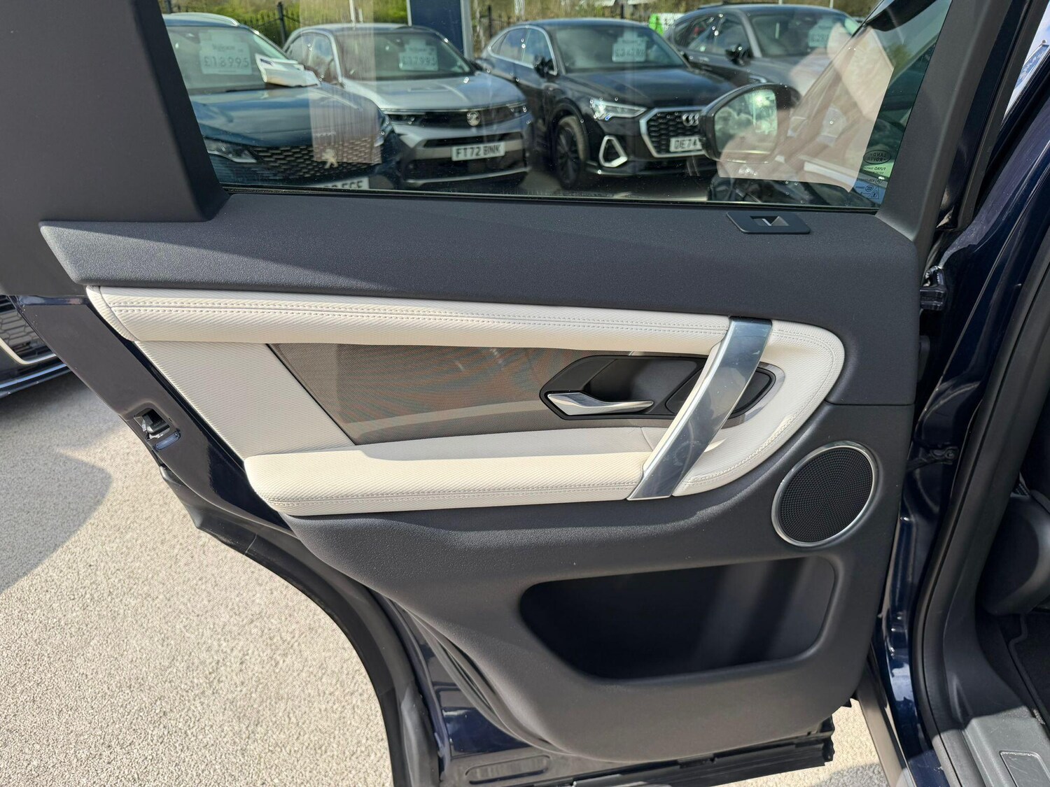 Used Land Rover Discovery Sport 2021 for sale - 78204205: Photo 26