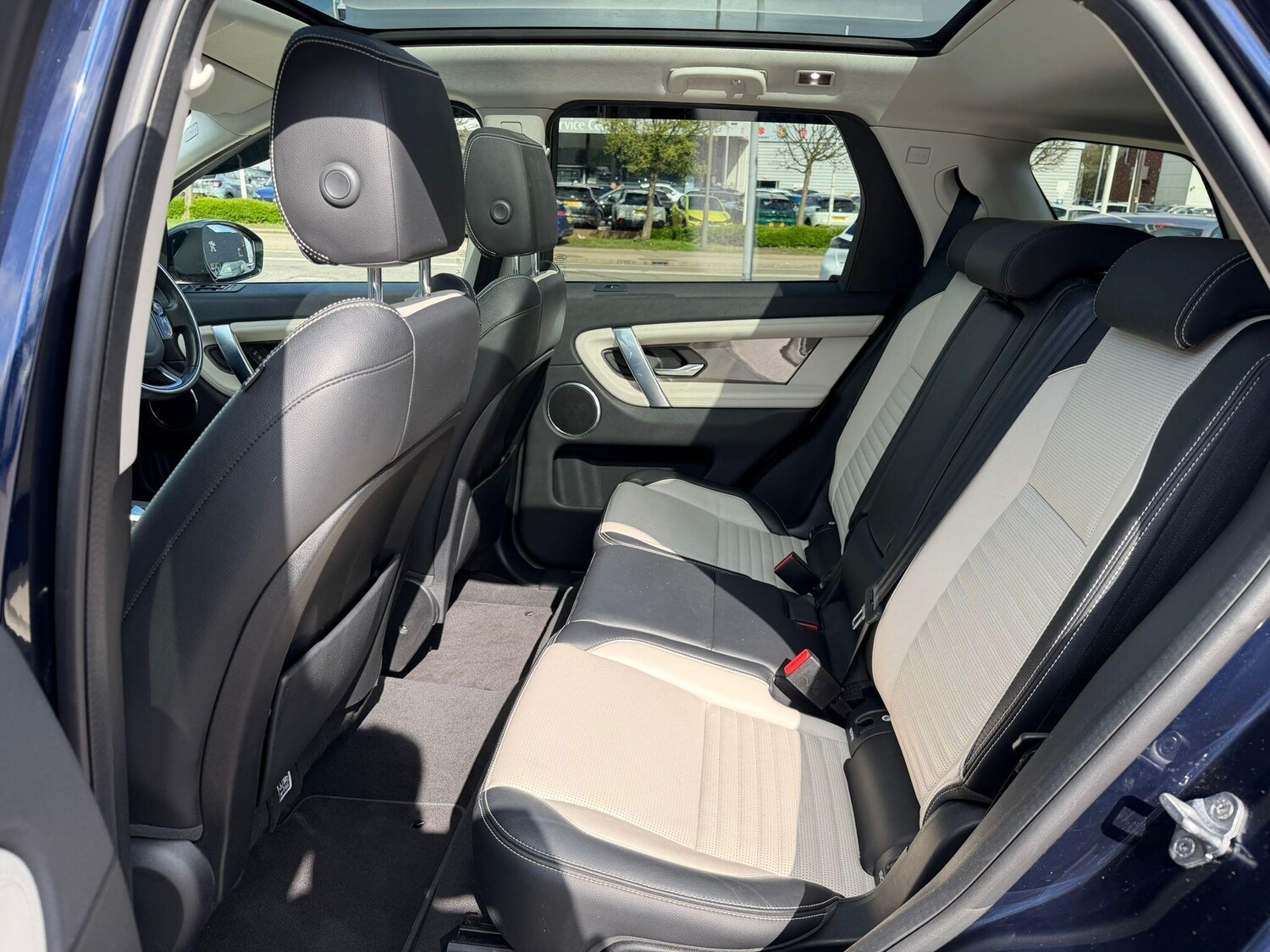 Used Land Rover Discovery Sport 2021 for sale - 78204205: Photo 27