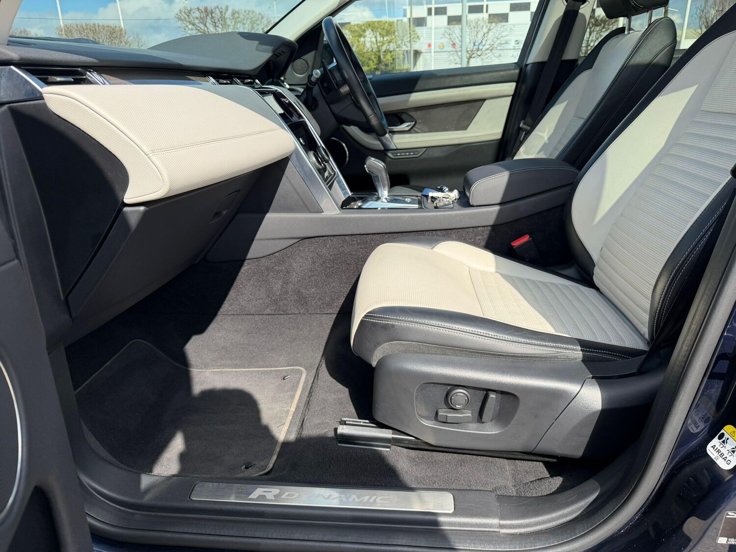 Used Land Rover Discovery Sport 2021 for sale - 78204205: Photo 34