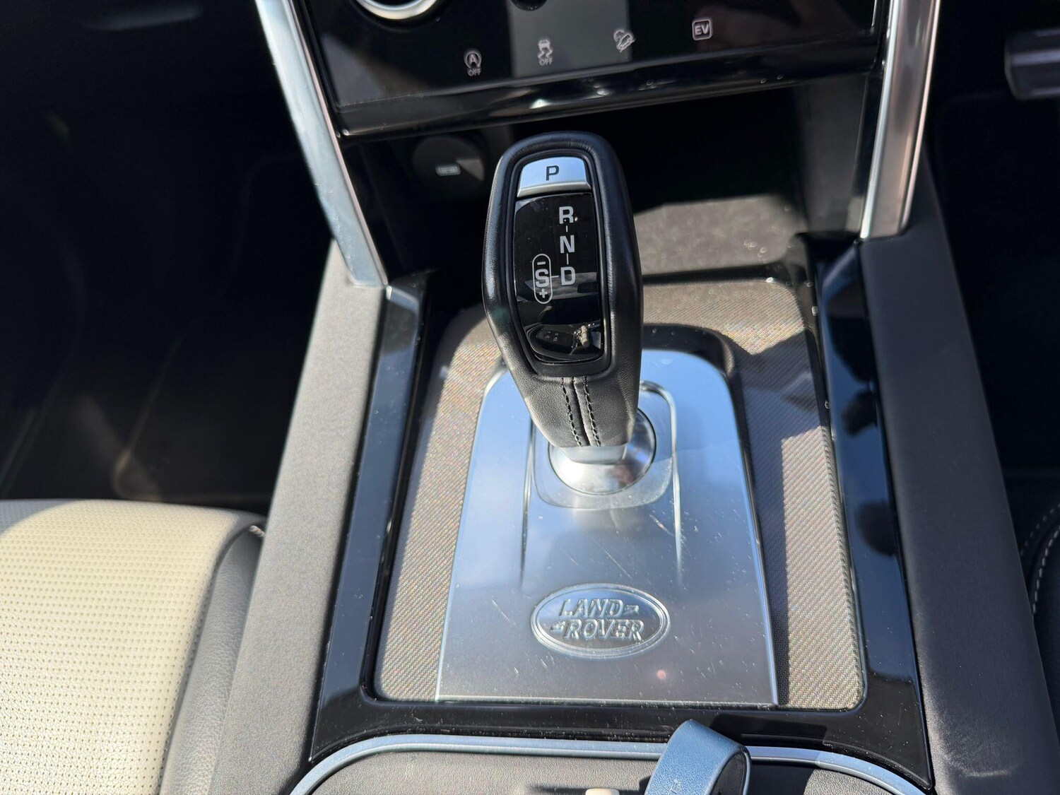 Used Land Rover Discovery Sport 2021 for sale - 78204205: Photo 43