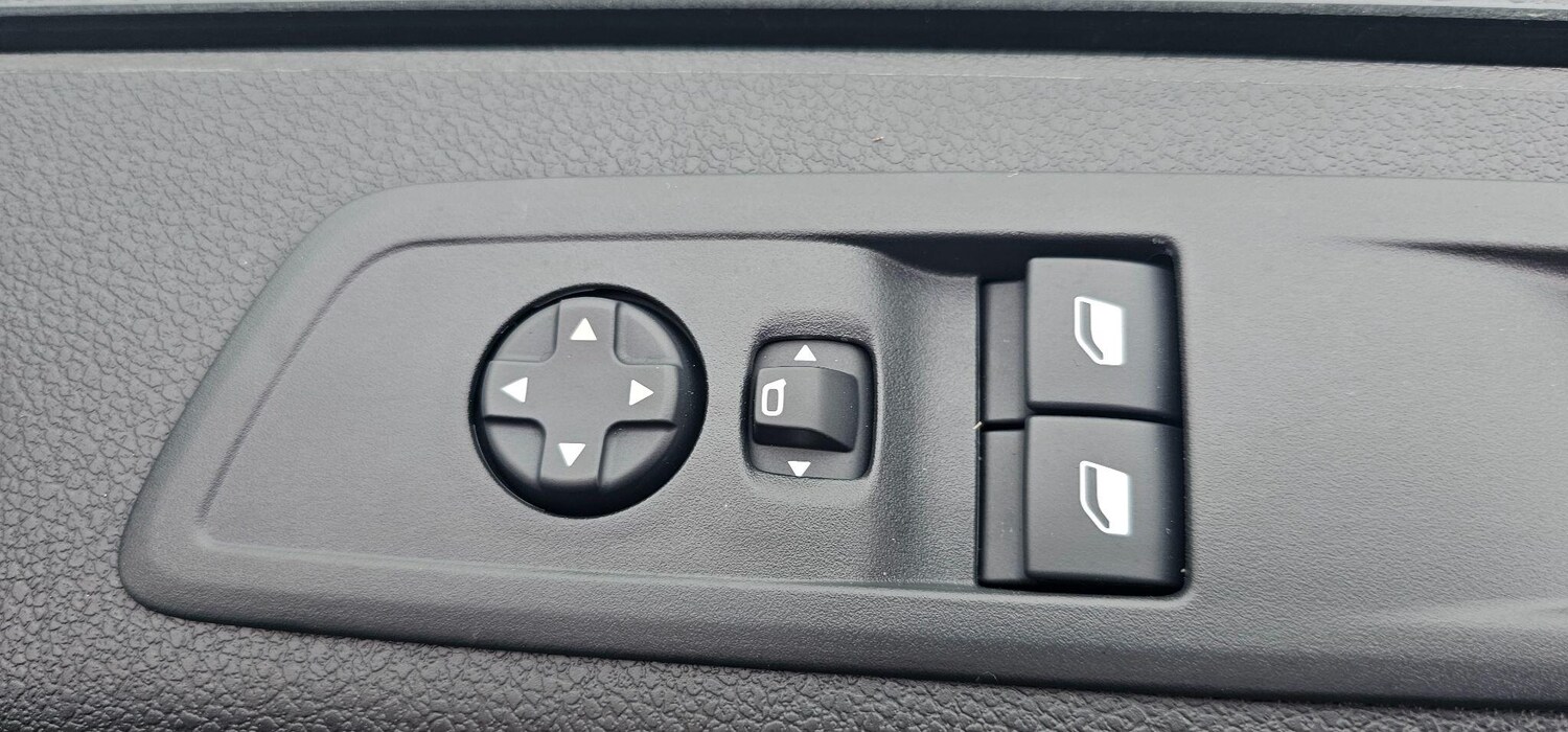 Used Peugeot Expert 2025 for sale - 76099339: Photo 30