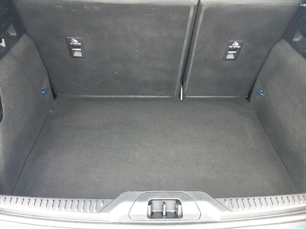 Used Ford Focus 2023 for sale - 76239057: Photo 11