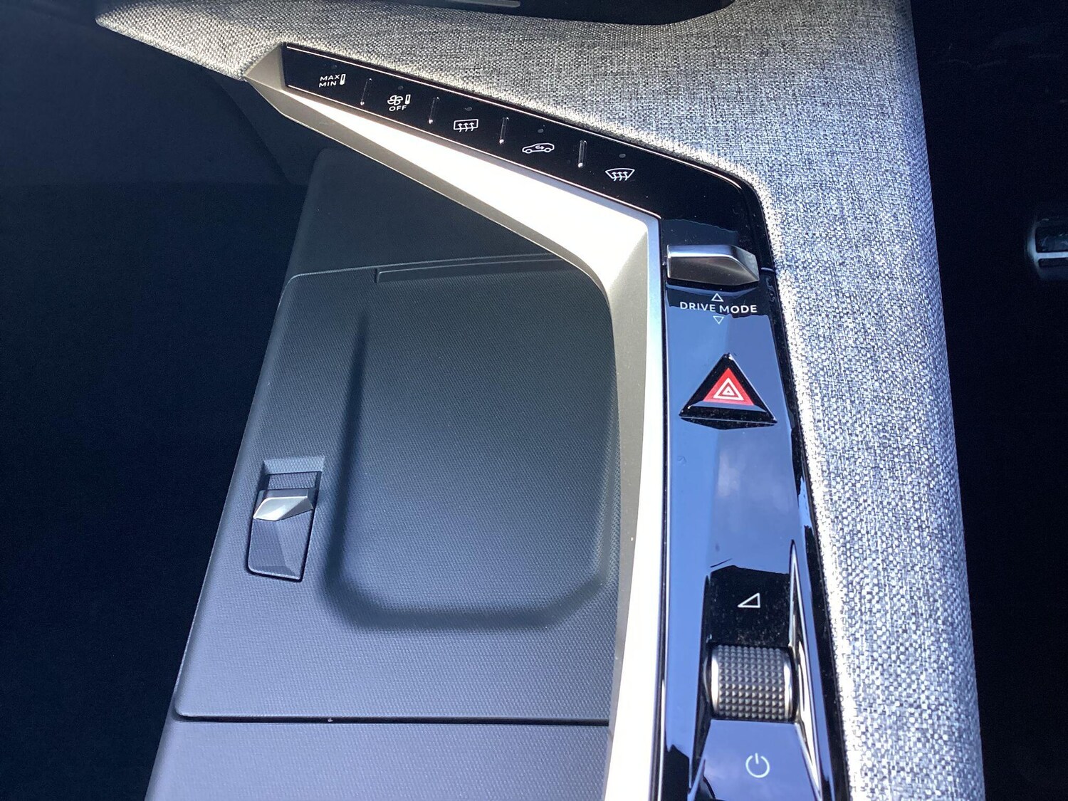 Used Peugeot 5008 2025 for sale - 77358647: Photo 36