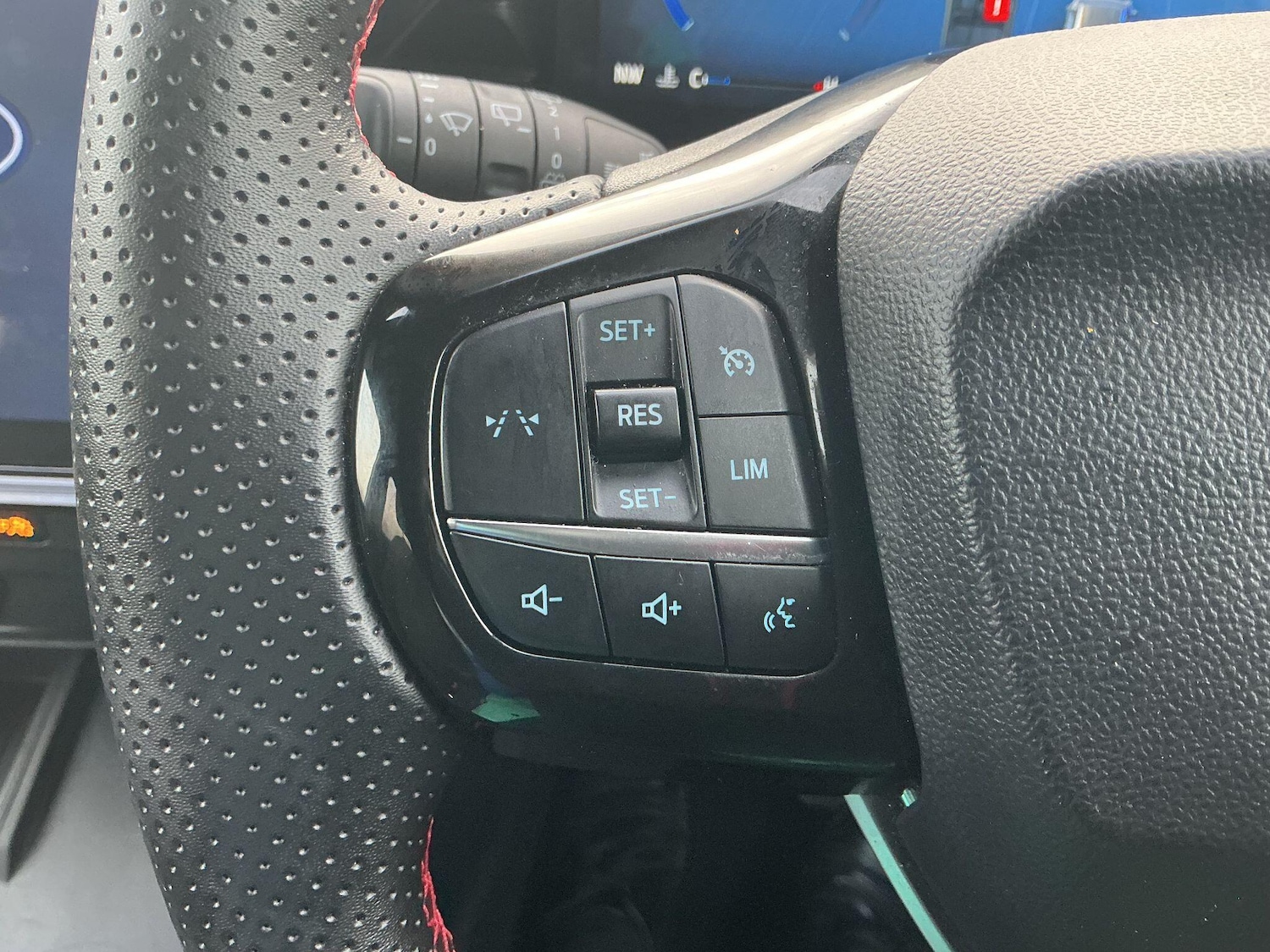 Used Ford Puma 2024 for sale - 77330937: Photo 23