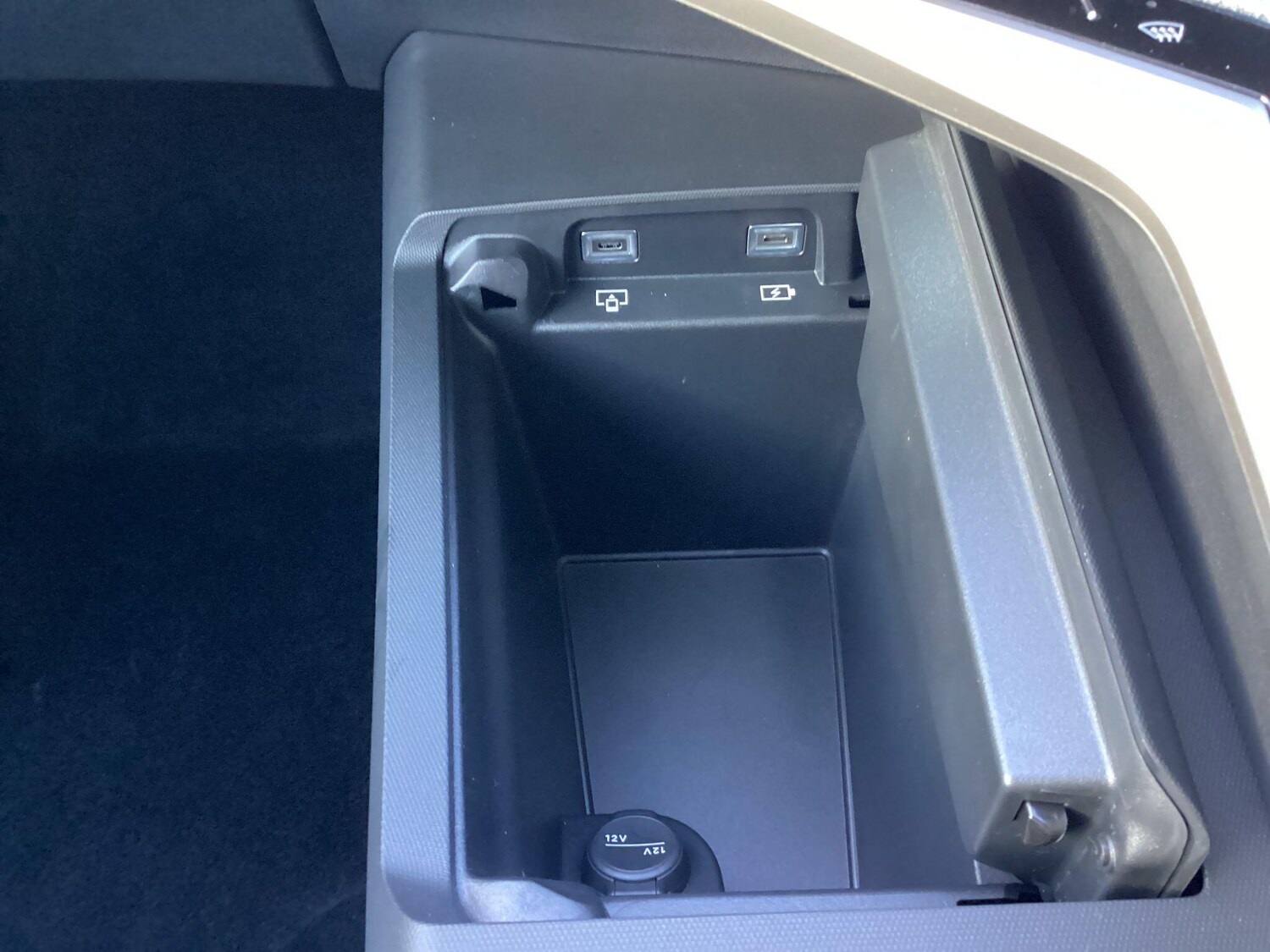 Used Peugeot 5008 2025 for sale - 77637526: Photo 37