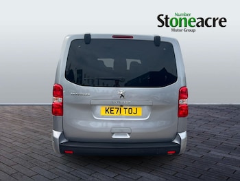 Used Peugeot Traveller 2021 for sale - 78999637: Photo