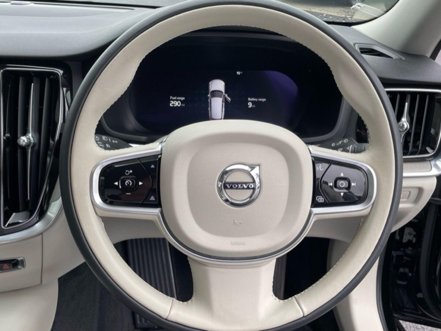 Used Volvo V60 2022 for sale - 77344099: Photo 17