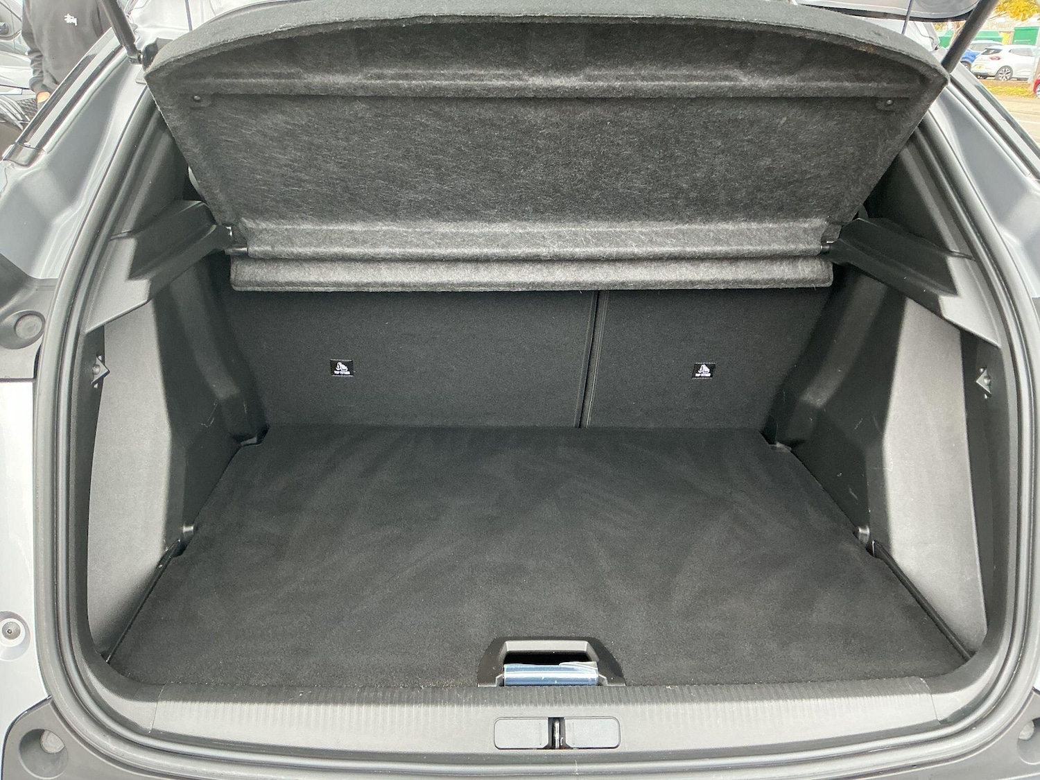 Used Peugeot 2008 2023 for sale - 76424485: Photo 10