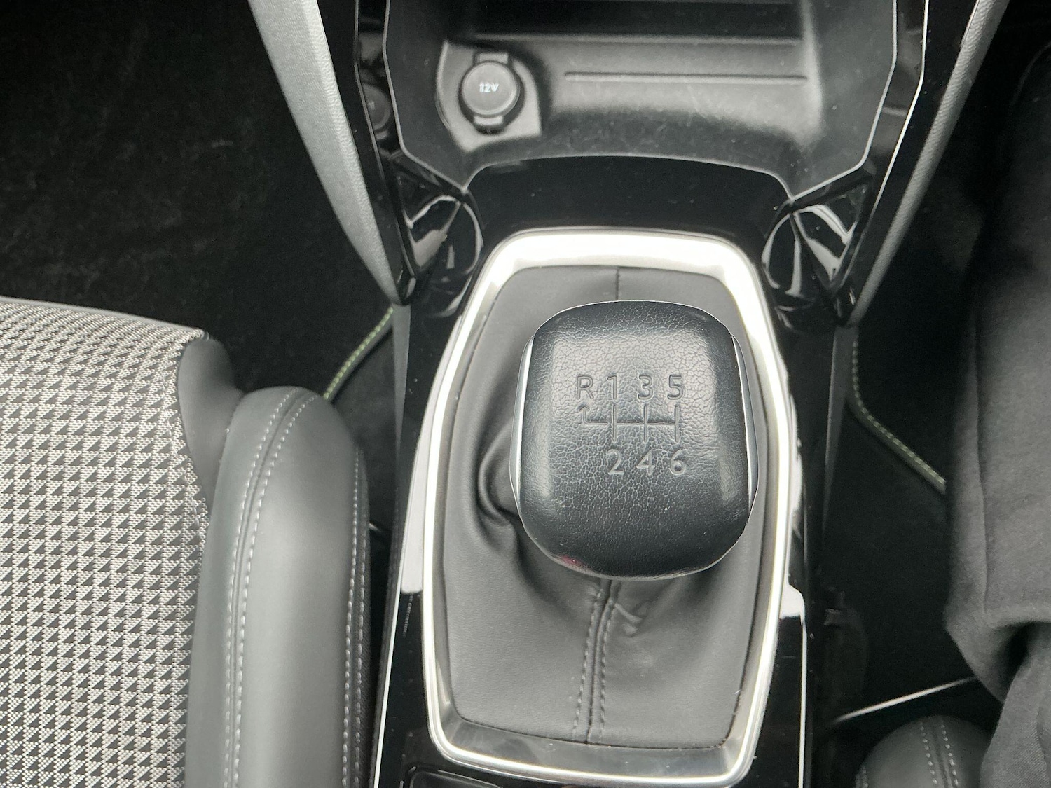 Used Peugeot 2008 2023 for sale - 76424485: Photo 41