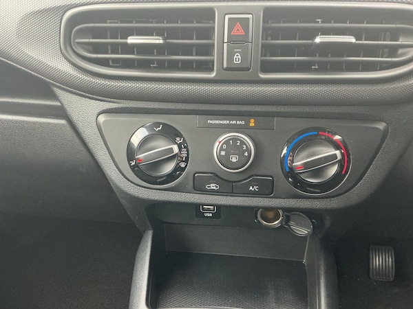 Used Hyundai i10 2022 for sale - 76201048: Photo 16