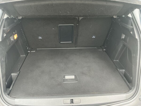 Used Peugeot 3008 2018 for sale - 76239406: Photo 14