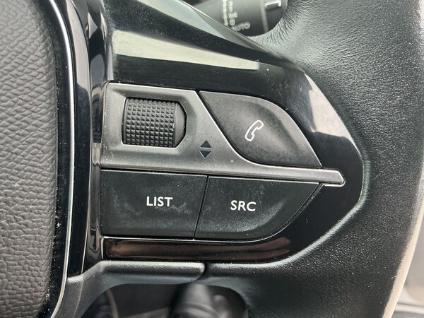 Used Peugeot 3008 2018 for sale - 76239406: Photo 19